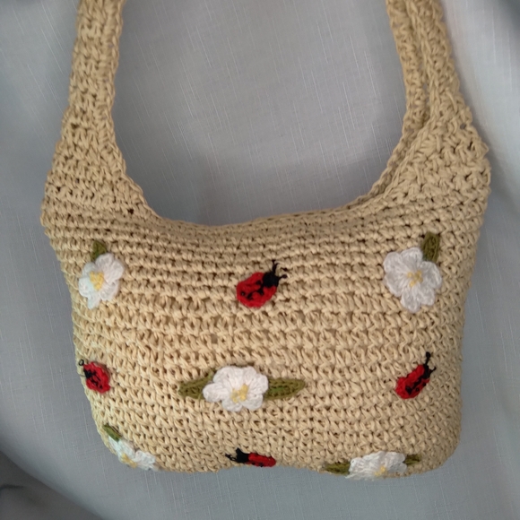 Capelli Straworld ladybug and daisy embroidered purse - Picture 2 of 7